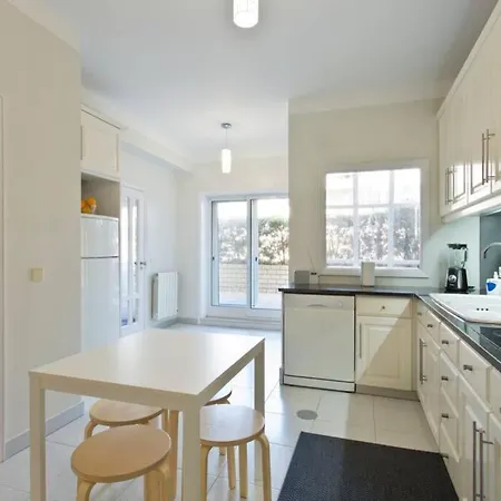 Beach & Sunset - Luxury Apartment