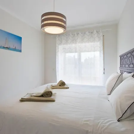 Beach & Sunset - Luxury Apartment